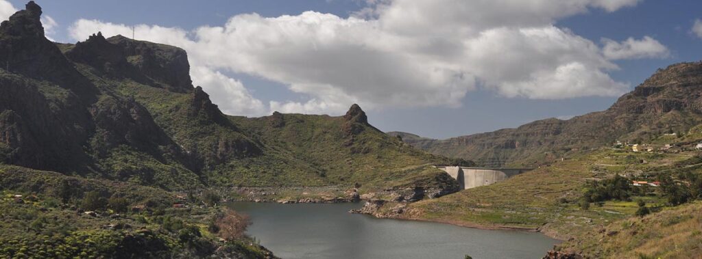 descubre las presas de gran canaria y su importancia ecologica