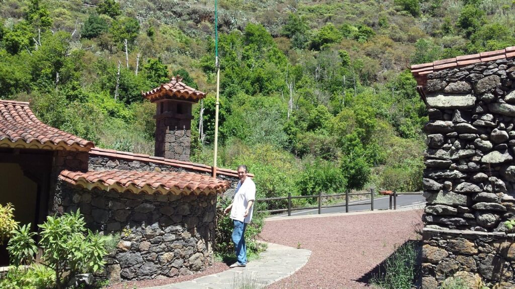 descubre moya en gran canaria guia de viaje y atractivos