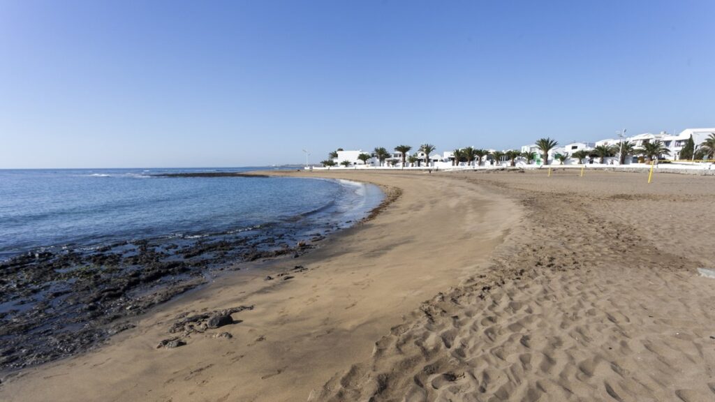 descubre playa honda en lanzarote
