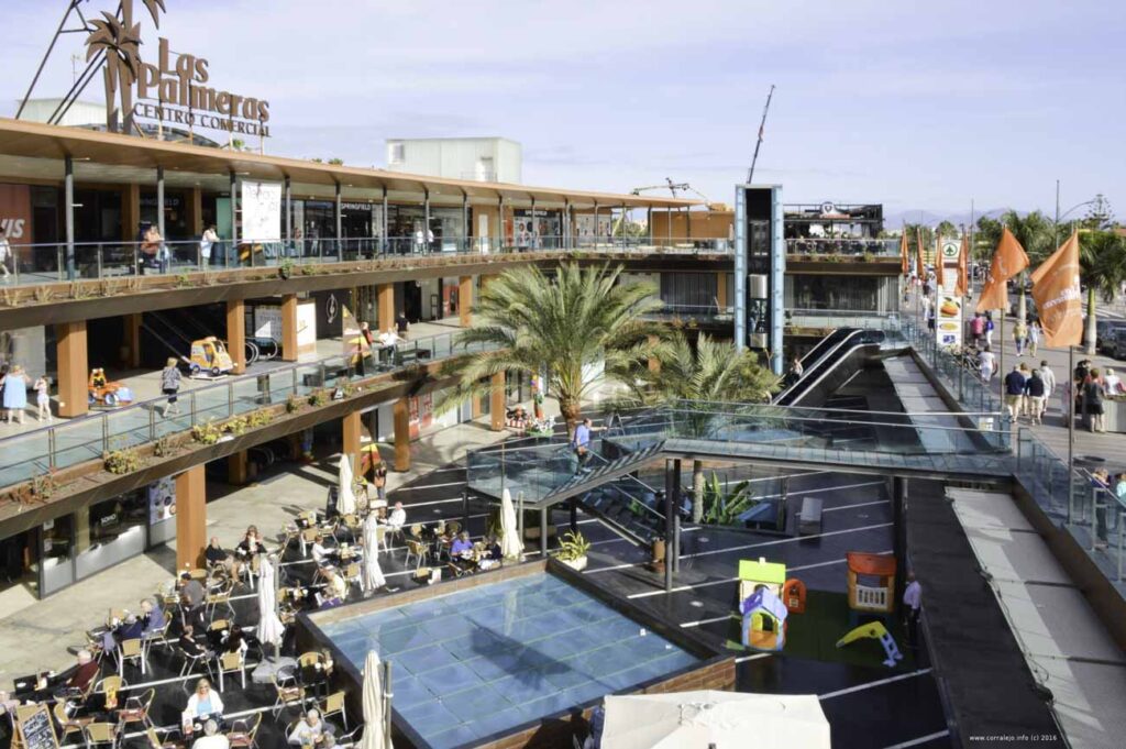 guia de compras en el centro comercial fuerteventura
