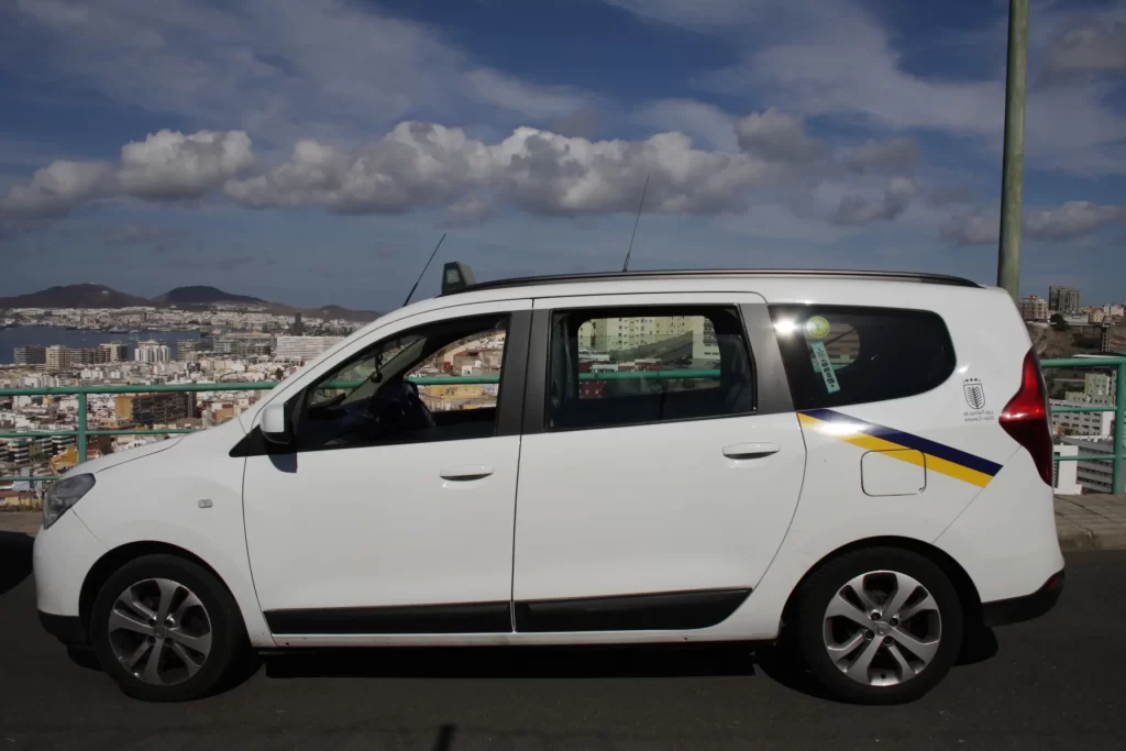 radio taxi las palmas 24 horas tu guia de servicios disponibles