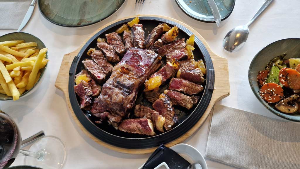 restaurantes grill gran canaria los mejores lugares para disfrutar de carne a la parrilla